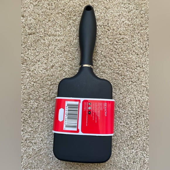 NWT Revlon Paddle Brush, Black Hair Brush Straight and Smooth - Picture 5 of 5
